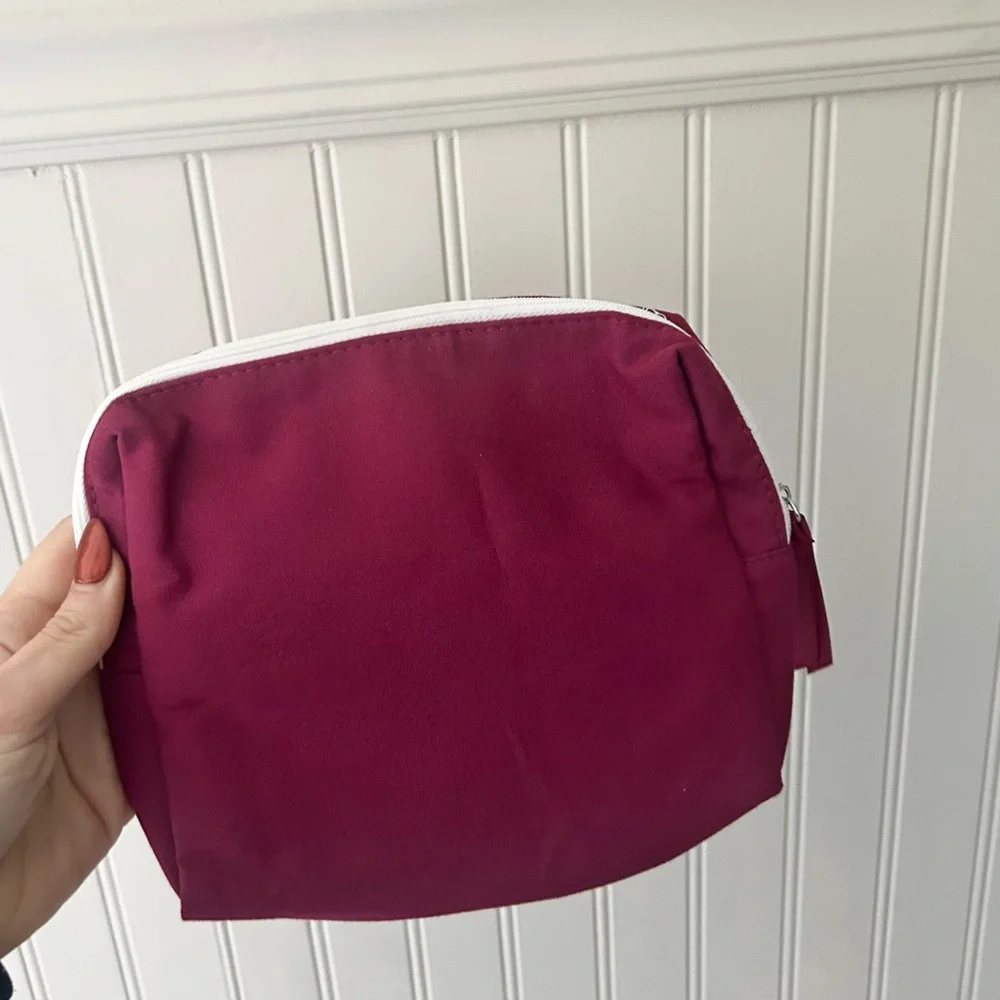 Cinq Mondes Spa Paris Cosmetic Bag